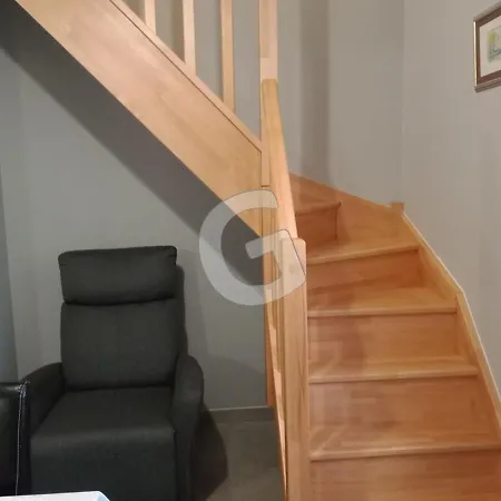 Holiday home Maison Pres De La Plage, 3 Chambres, Terrasse Et Parking A Sur - Fr-1-194-383